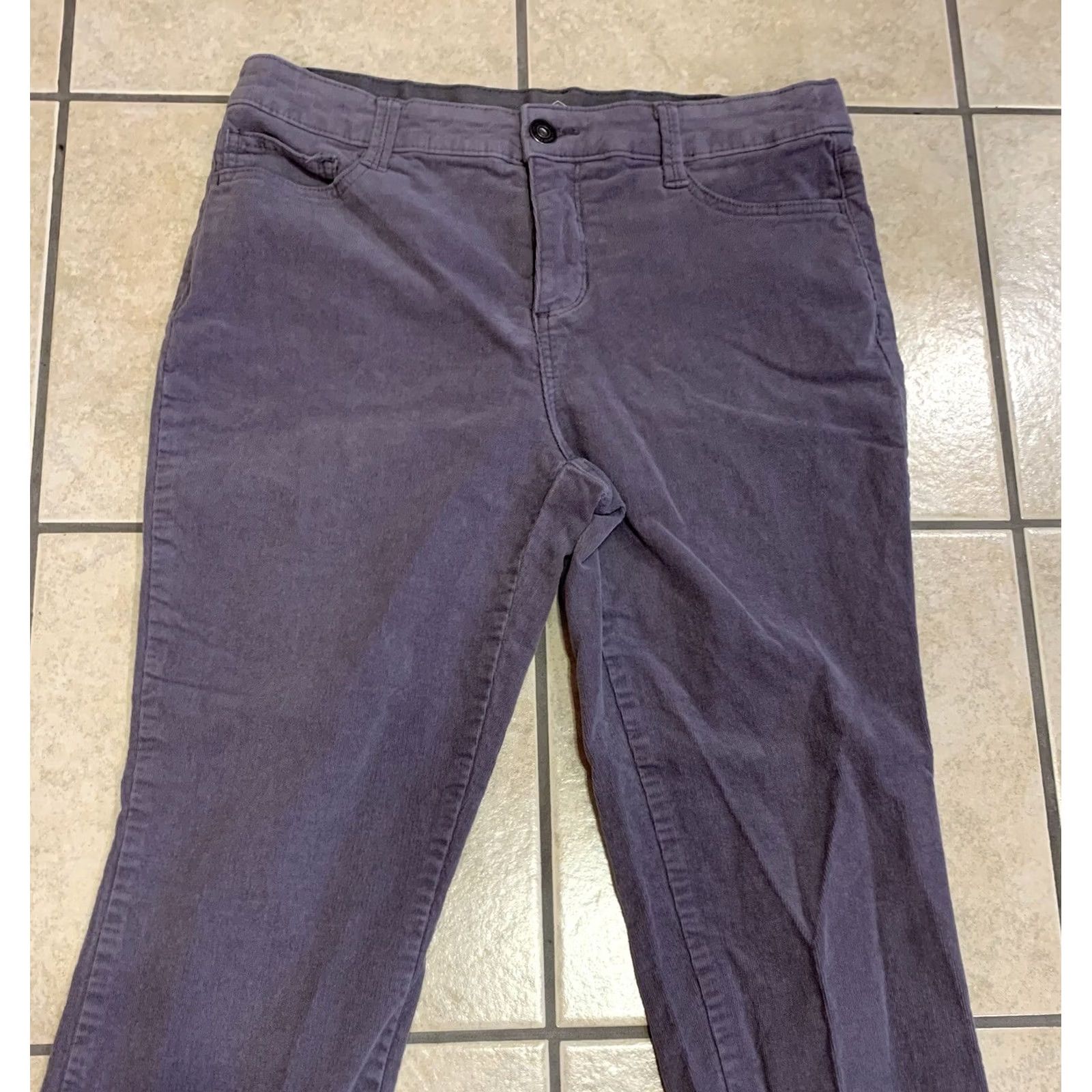 Vintage VINTAGE St. John's Bay Pants Gray Corduroy 10P Straight Leg Women's 31x28 Casual Workwear Slacking, 76424-1 Size 32" / US 10 / IT 46 - 3 Thumbnail