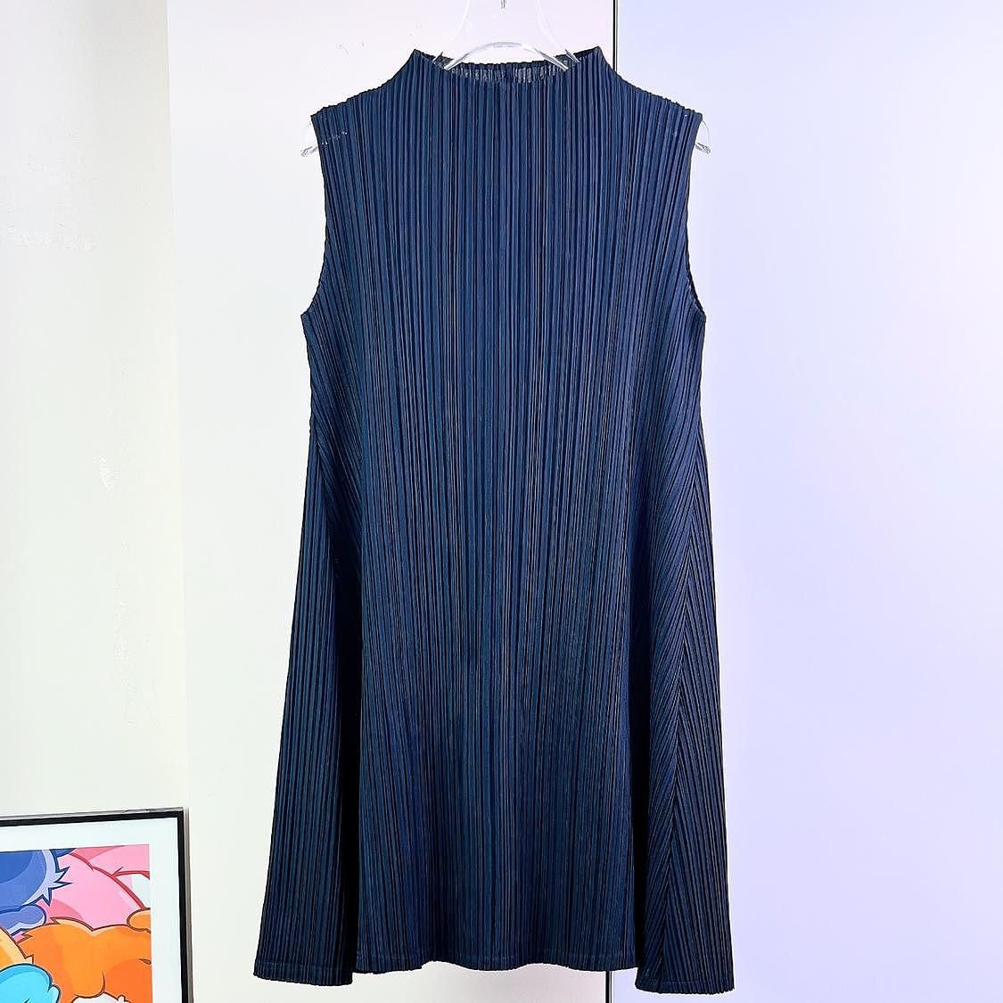 Pleats Please Issey Miyake Pleats Please Issey Miyake Pleated Sleeveless Dress Size 3 Size M / US 6-8 / IT 42-44 - 1 Thumbnail