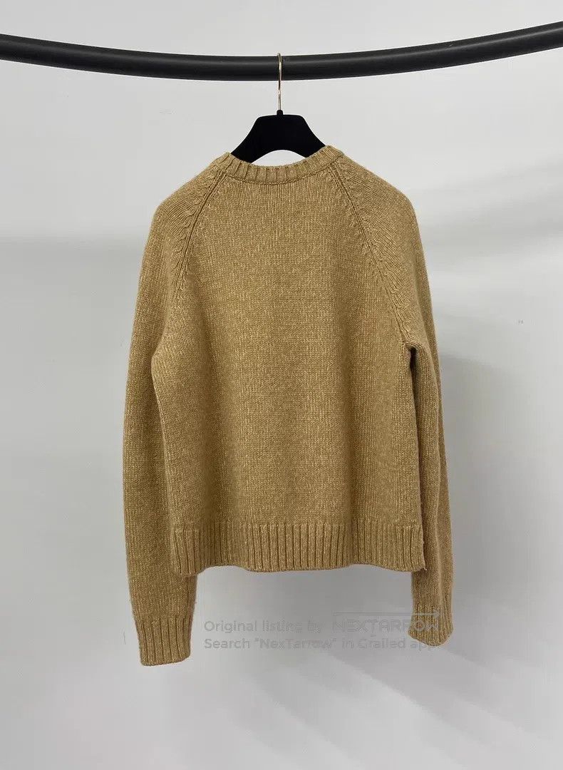 Loro Piana Loro Piana Classic Round Neck Cashmere Sweater - Khaki Size XS / US 0-2 / IT 36-38 - 2 Thumbnail