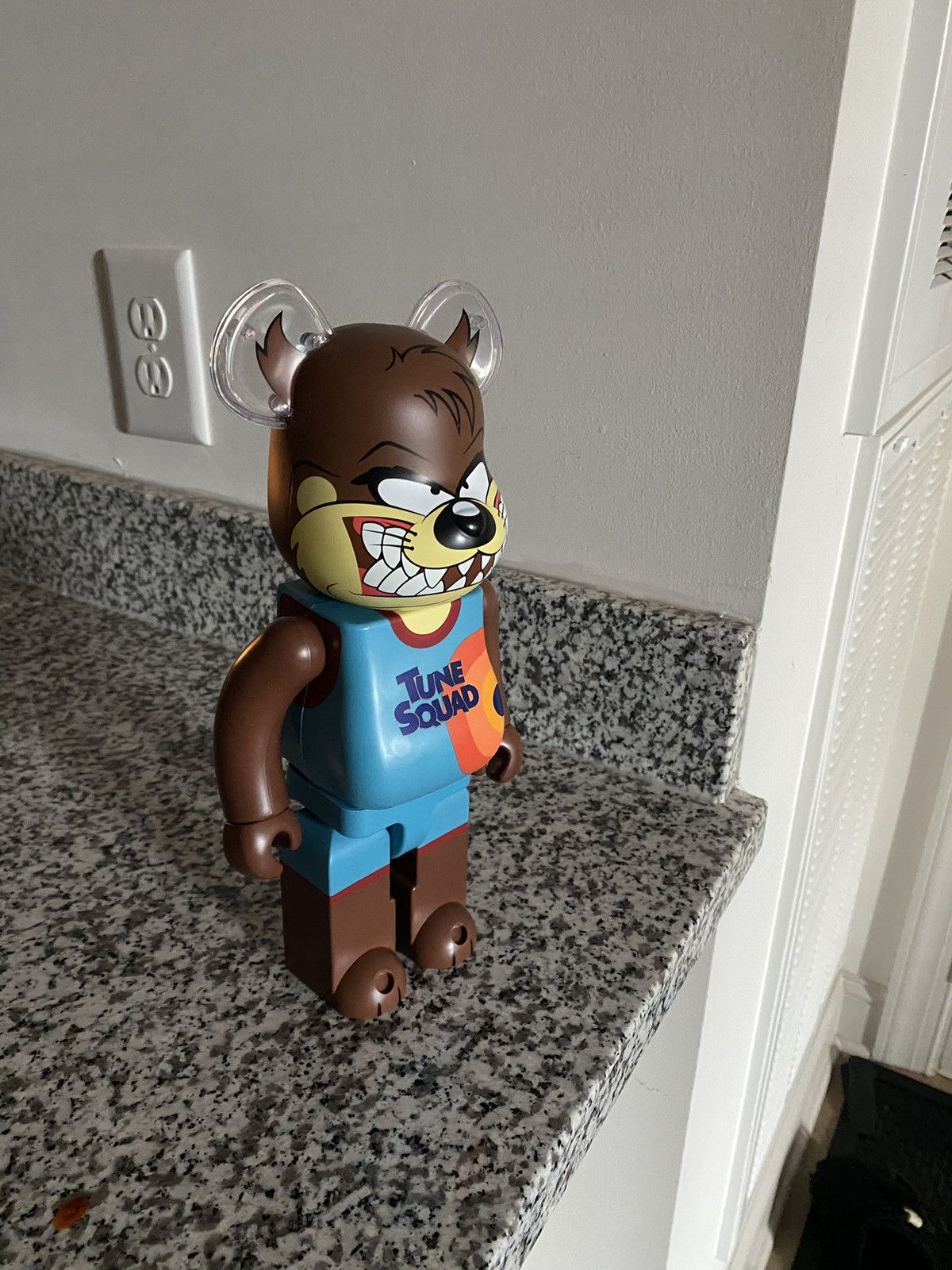 Medicom Toy Space Jam New Legacy Tasmanian Devil 100% 400% Bearbrick Set Size ONE SIZE - 1 Thumbnail