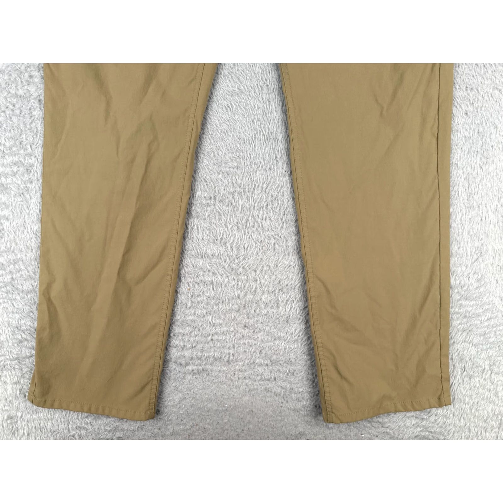 Weatherproof Weatherproof Pants Mens Regular Cargo Straight Beige 36x32 Nylon Blend Size 36 Inseam 32 Front Flat Pockets Cargo Pocket Workwear Outdoor Size US 36 / EU 52 - 2 Thumbnail