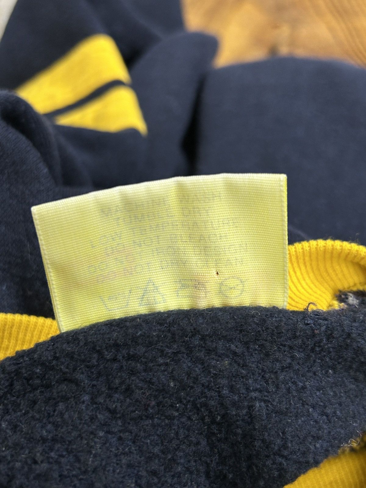 Velva Sheen 70s Vintage Veiva Sheen University Of Rochester Sweatshirt Size US M / EU 48-50 / 2 - 10 Thumbnail