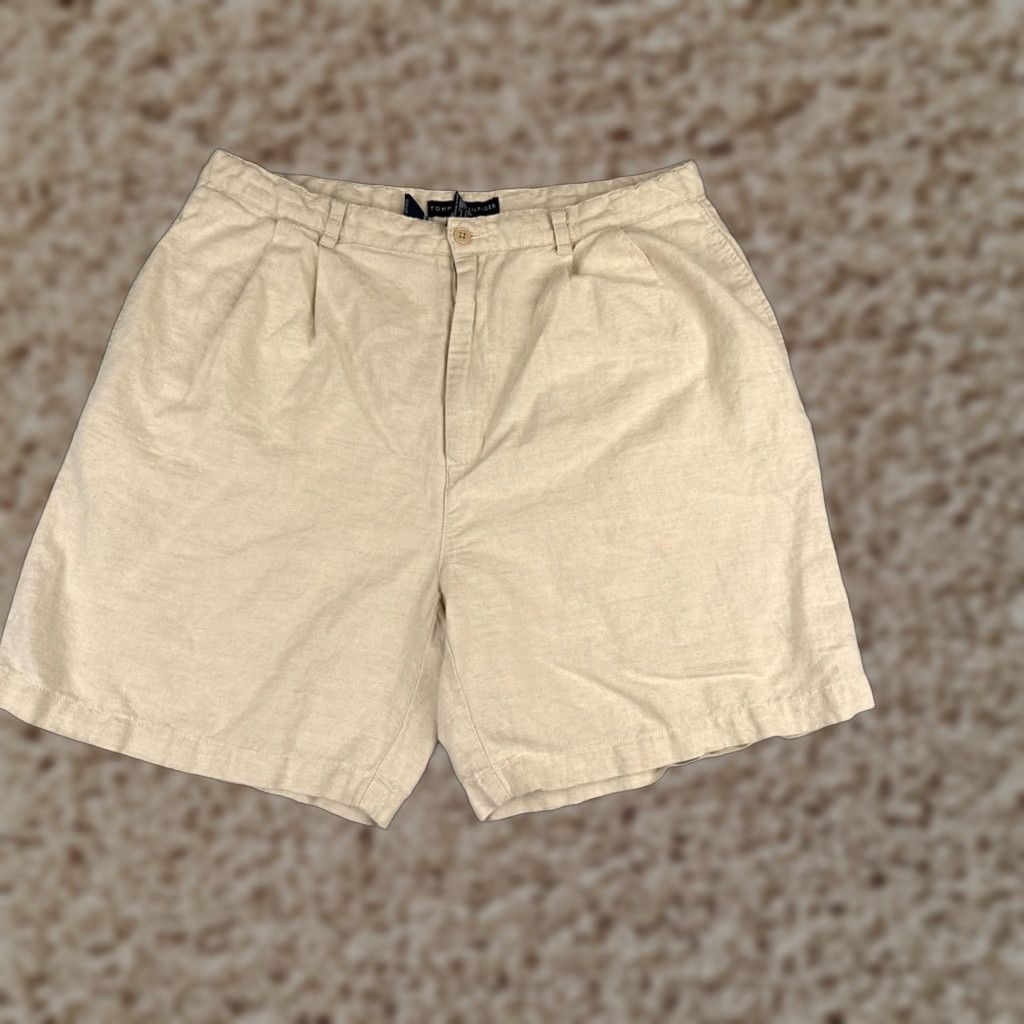 Tommy Hilfiger Tommy Hilfiger Shorts Mens 38 Beige Pleated Cotton Linen Blend Beach Vacation 8" Chino Casual, Travel, Workwear, Classic Fit, Beige, 38 Mens Size US 38 / EU 54 - 1 Thumbnail