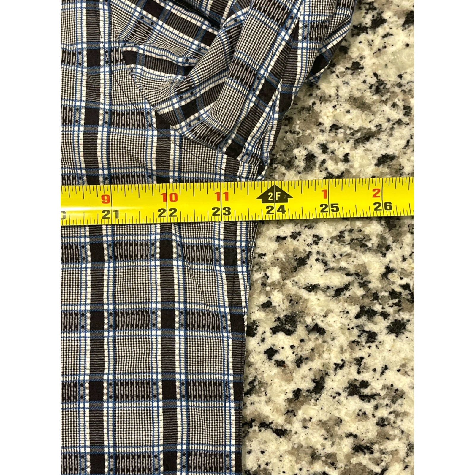 Robert Graham Robert Graham Ville De Paris Shirt MENS XL Long Sleeve Plaid Gray White Black Casual Button-Up Size US XL / EU 56 / 4 - 4 Thumbnail