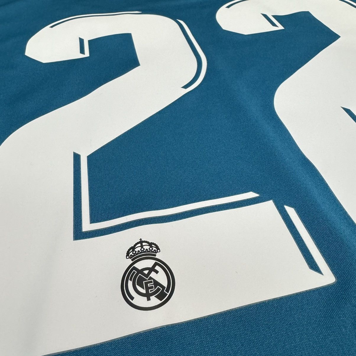 Adidas Real Madrid 17/18 C/L third away shirt #22 Isco Size US M / EU 48-50 / 2 - 8 Thumbnail