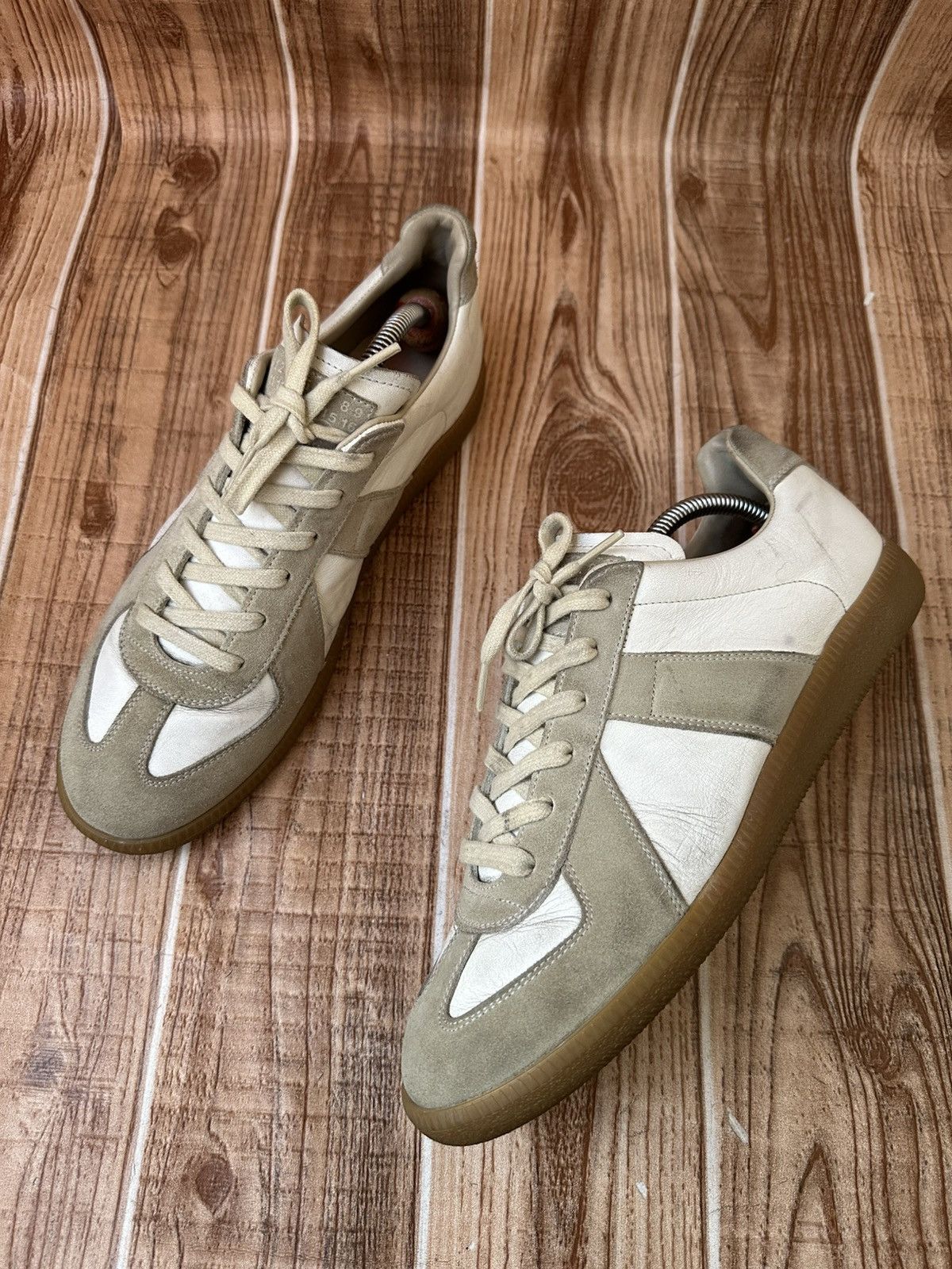 Maison Margiela Maison Margiela REPLICA GAT Gray/White Lowtop Sneaks Size US 9 / EU 42 - 14 Thumbnail