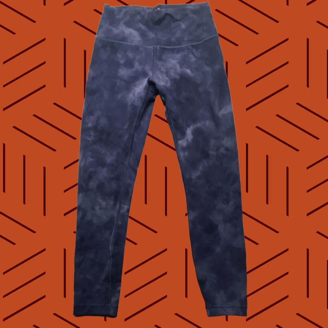 Lululemon Lululemon Leggings Womens 8 Blue Tie Dye High Rise Ankle Yoga Stretch Athletic Size 30" / US 8 / IT 44 - 1 Thumbnail