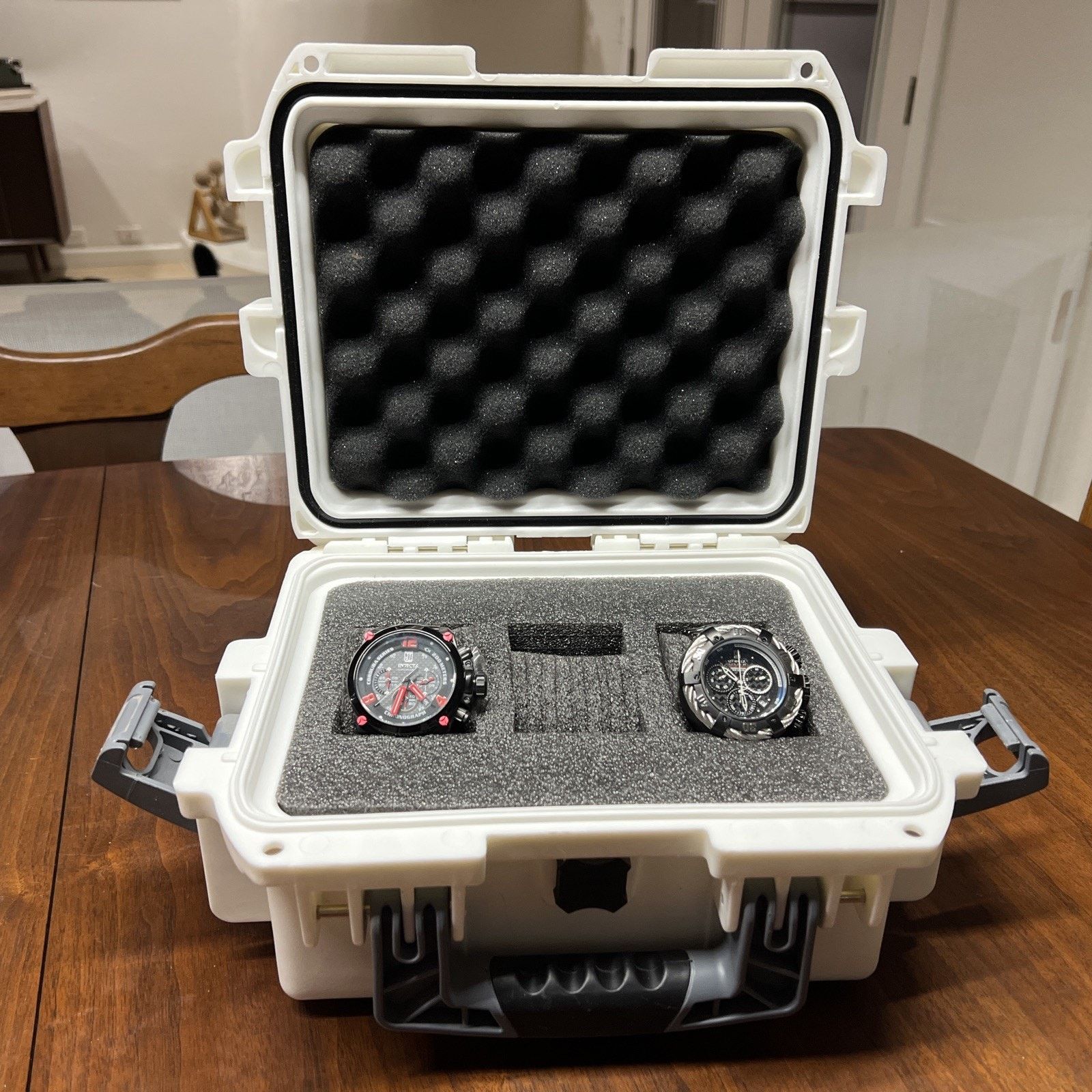Invicta Invicta Reserve Jason Taylor Limited Set Autographed Case Size ONE SIZE - 1 Thumbnail