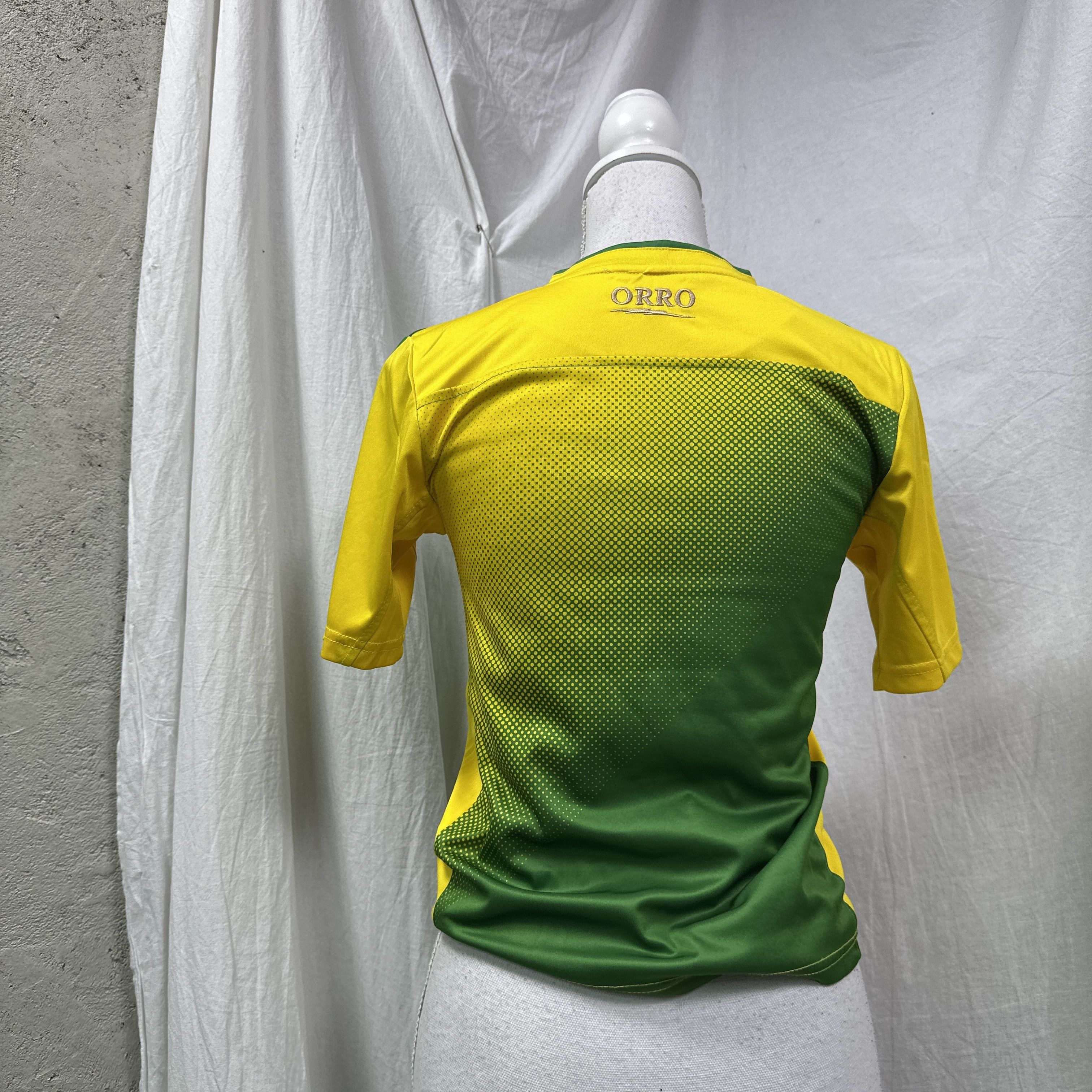 Vintage Vintage Sporty Streetwear Jamaica Jersey Y2K Size US XS / EU 42 / 0 - 6 Thumbnail
