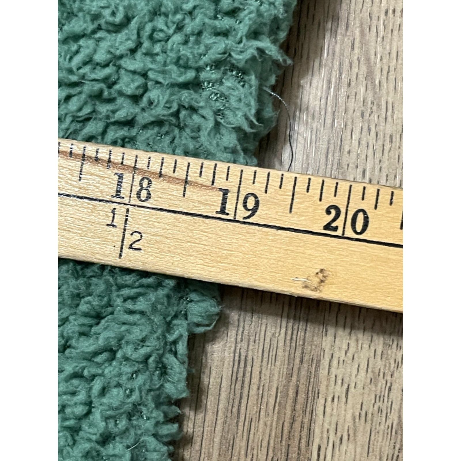 Vintage a.n.a Sweater Women's Size Medium Green Sherpa Pullover Crew Neck Knit Casual Regular Vintage? No — (note: vintage: No) Size M / US 6-8 / IT 42-44 - 5 Thumbnail