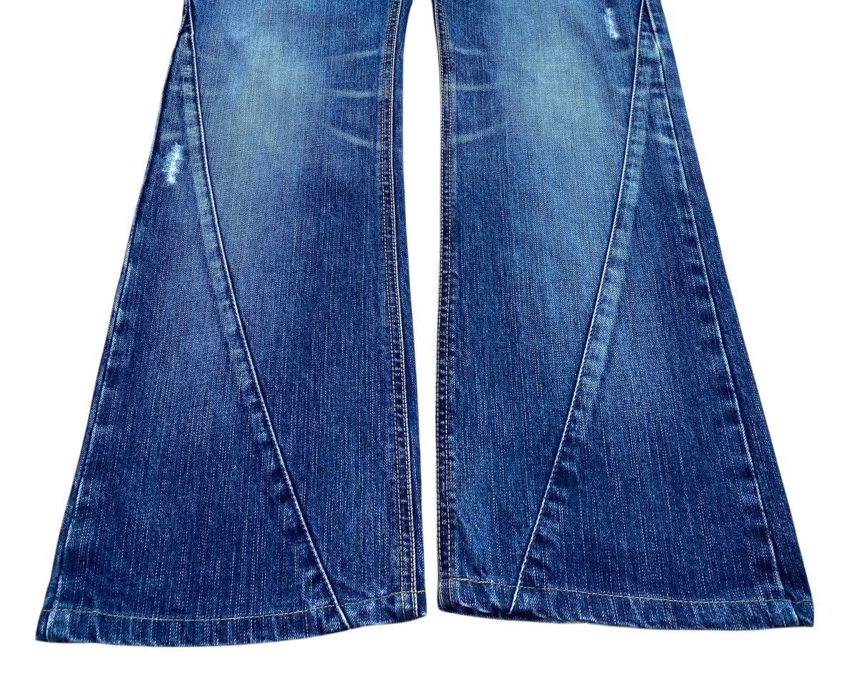 Edwin Edwin Faded Blue Wash Style Flare Jeans Size US 32 / EU 48 - 5 Thumbnail