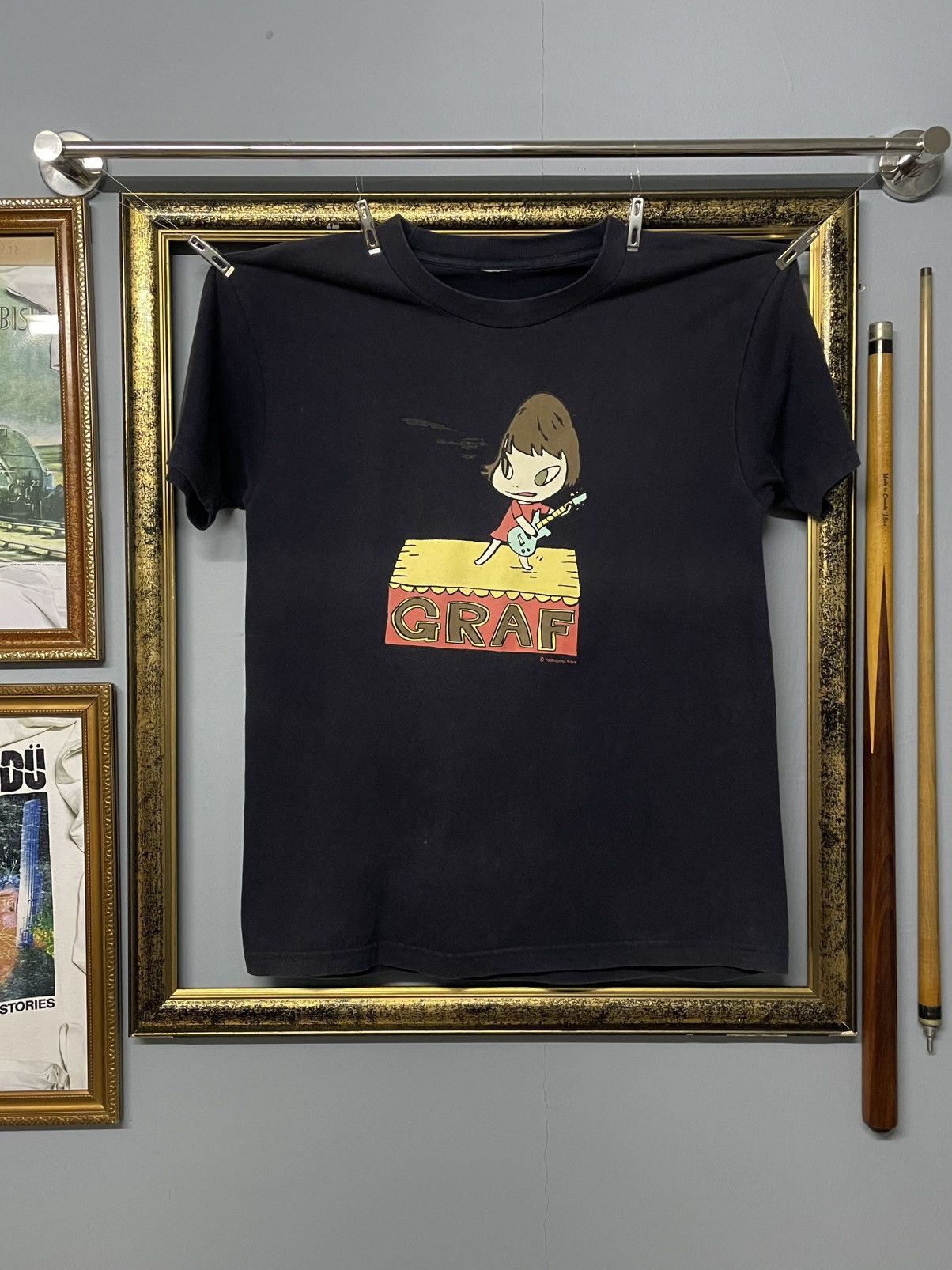 Vintage Vintage Yoshitomo Nara Japan Artist Artwork Guitar Girl Tee Size US M / EU 48-50 / 2 - 1 Thumbnail