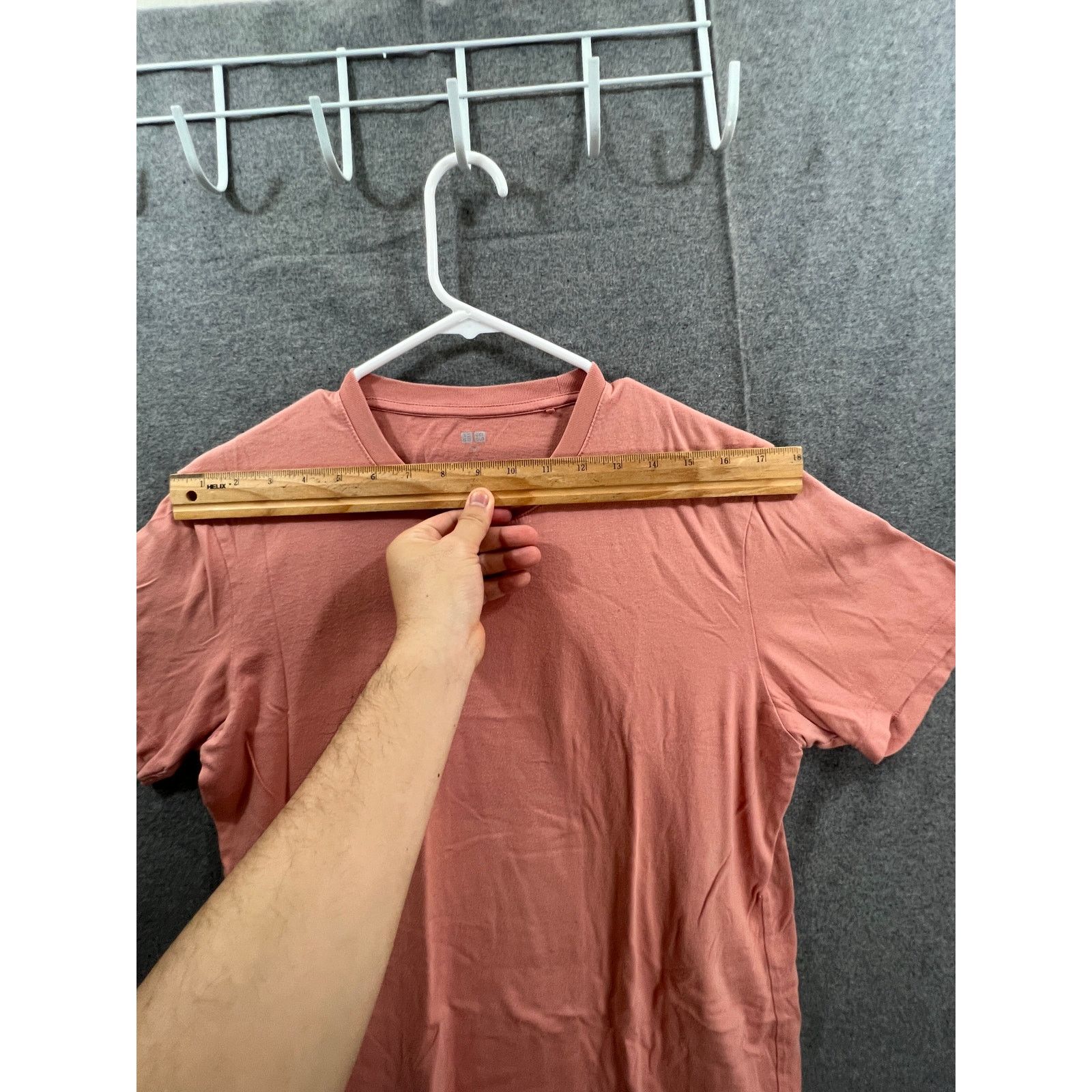 Uniqlo Uniqlo Shirt Adult Size Small Orange Casual T Shirt Mens Size US S / EU 44-46 / 1 - 4 Thumbnail