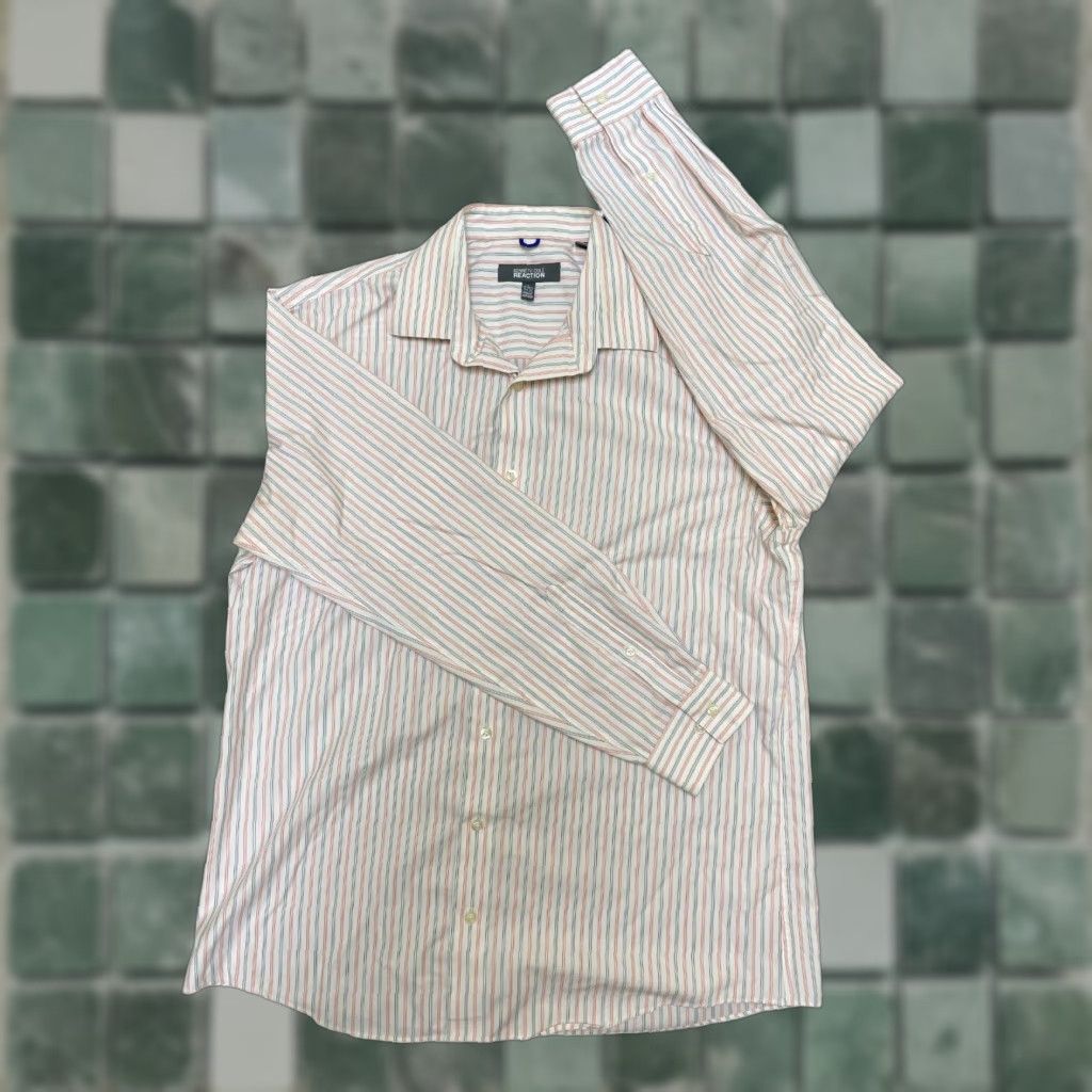 Kenneth Cole VINTAGE Kenneth Cole Men's Button-Up Shirt Striped Red White Blue Slim Large Size US L / EU 52-54 / 3 - 1 Thumbnail