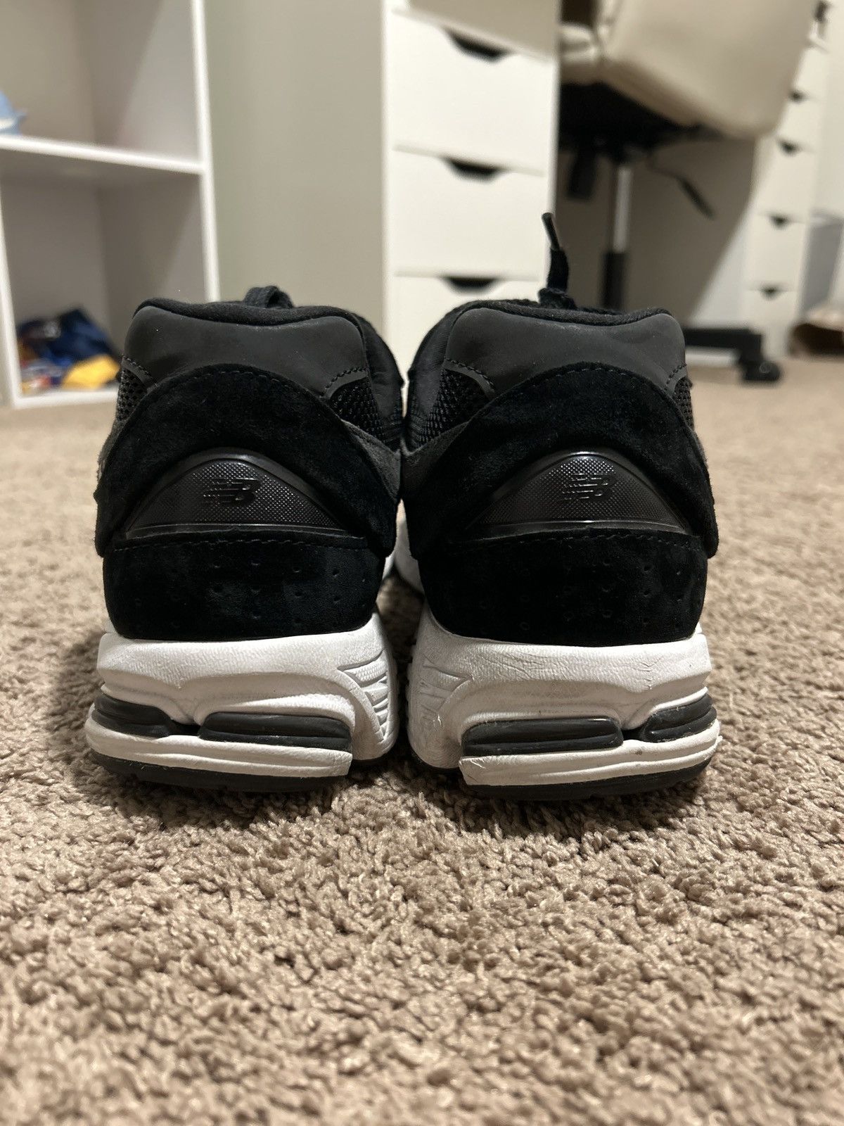 New Balance New Balance 2002r “Gunmetal Black” Size US 11 / EU 44 - 4 Thumbnail