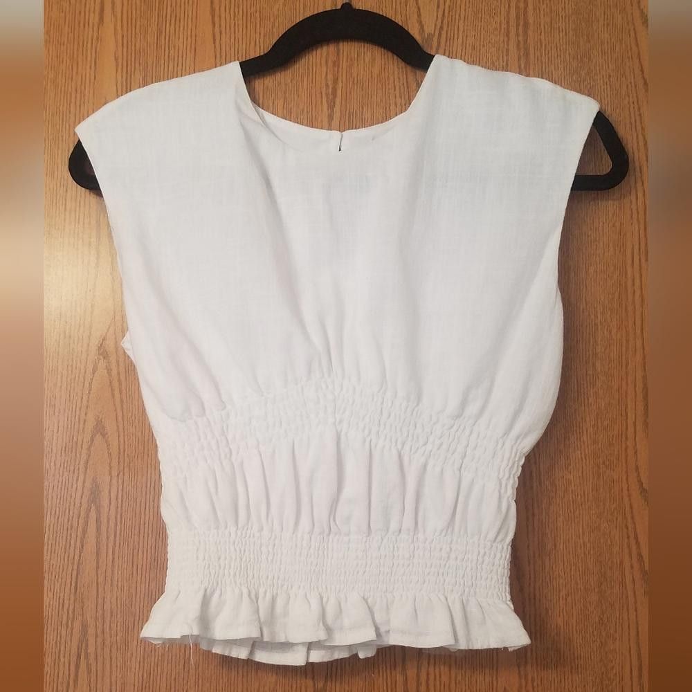 Steve Madden NWT Steve Madden Elegant White Women's Top XS Size XS / US 0-2 / IT 36-38 - 1 Thumbnail
