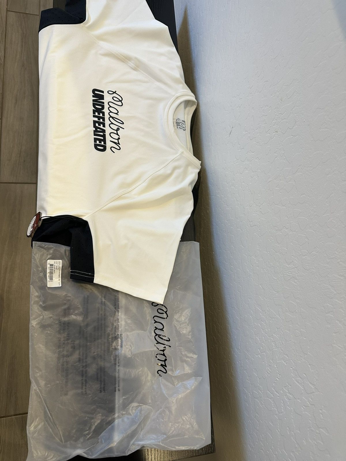 Malbon MALBON X UNDEFEATED PERFORMANCE BREATHABLE TEE Size US L / EU 52-54 / 3 - 3 Thumbnail