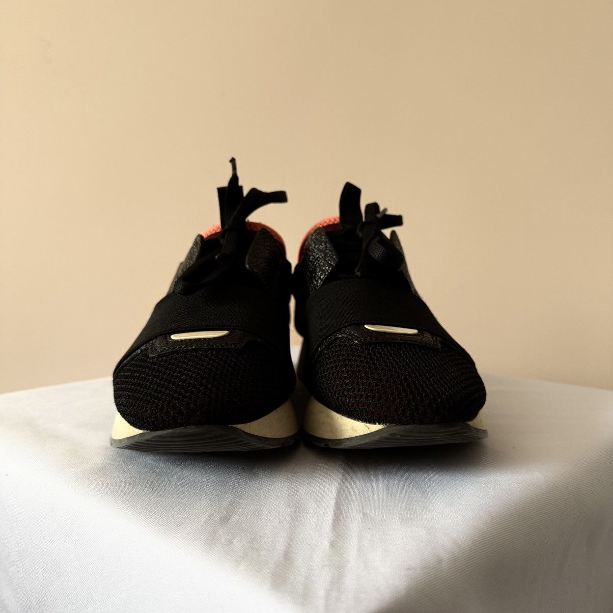 Balenciaga Balenciaga Race Runner Mesh Leather Drip Sneakers Shoes Y2K Size US 7 / IT 37 - 2 Thumbnail