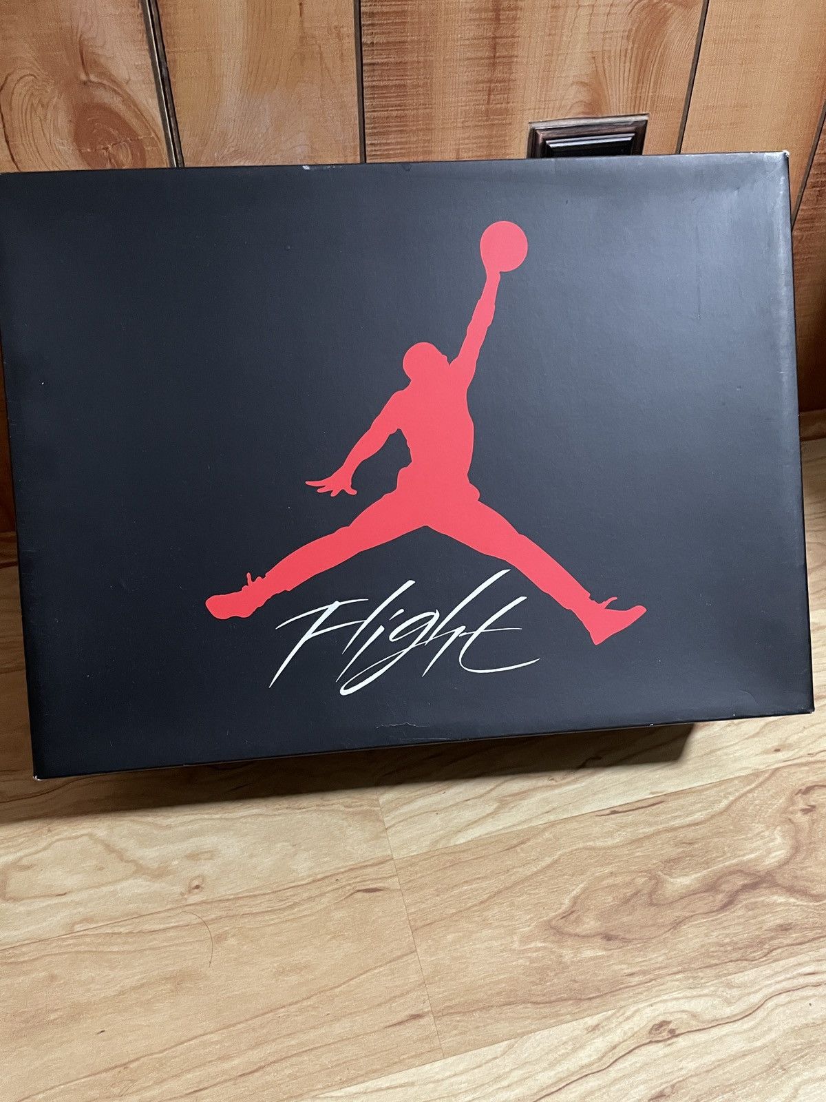 Jordan Brand Jordan 4 Red Thunders Size 9.5 Size US 9.5 / EU 42-43 - 10 Thumbnail