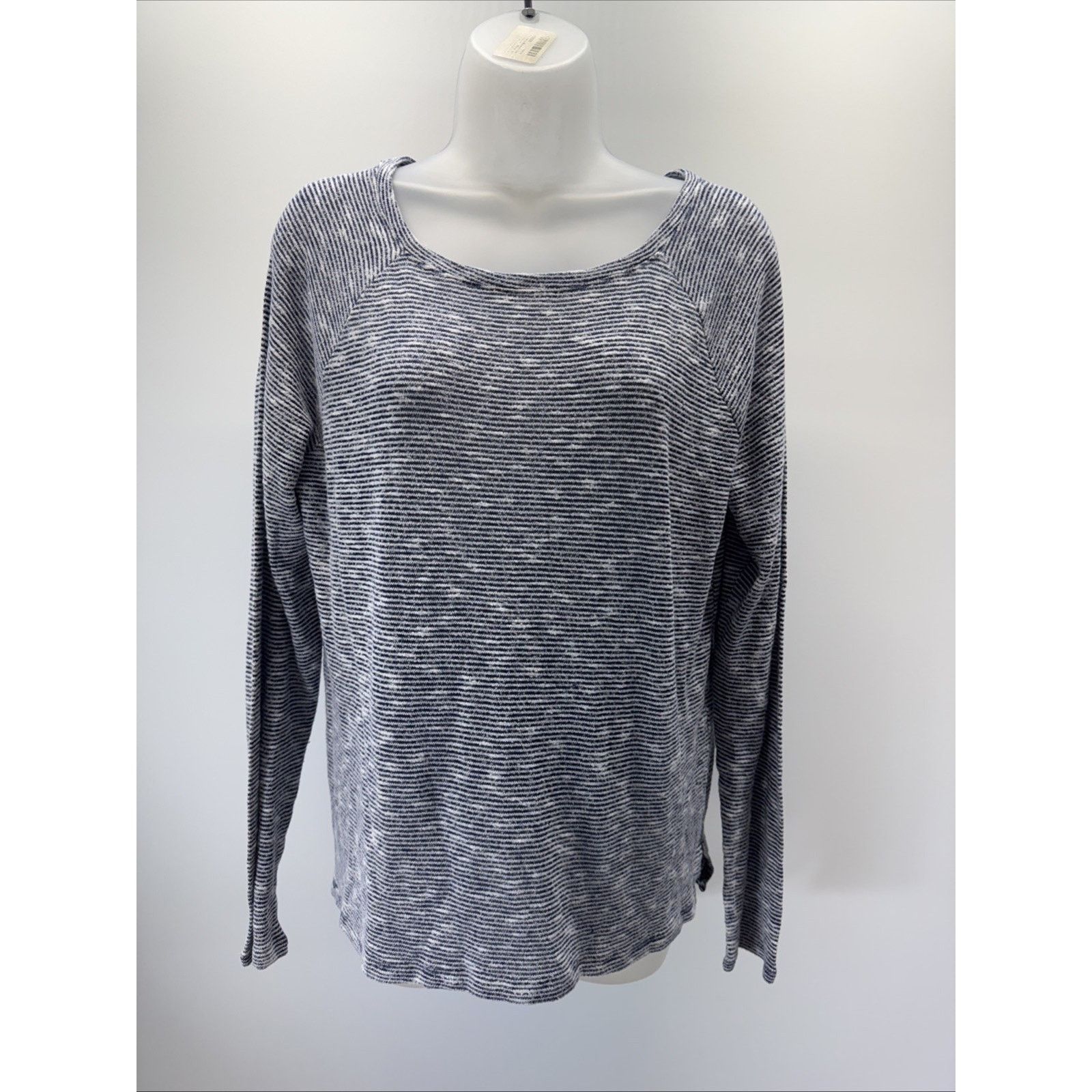 Gap GAP Sport Gray And Black Striped Sweatshirt Women’s Size L Size L / US 10 / IT 46 - 1 Thumbnail