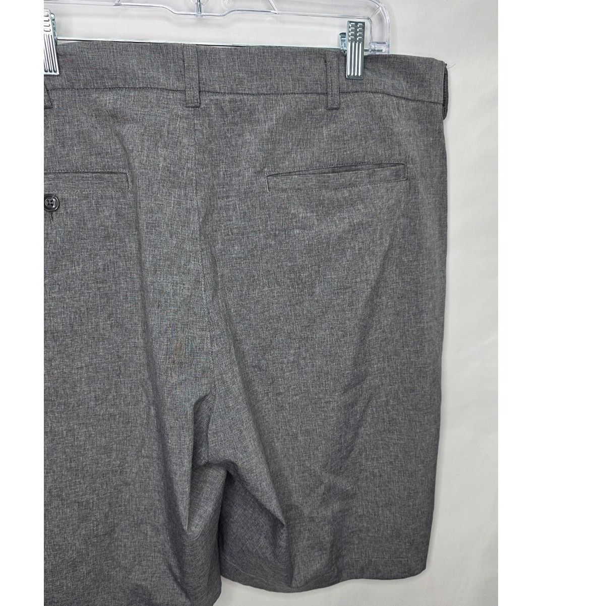 Other PGA Tour Gray Athletic Men's Flat Front Outdoor Golf Shorts Size US 38 / EU 54 - 10 Thumbnail