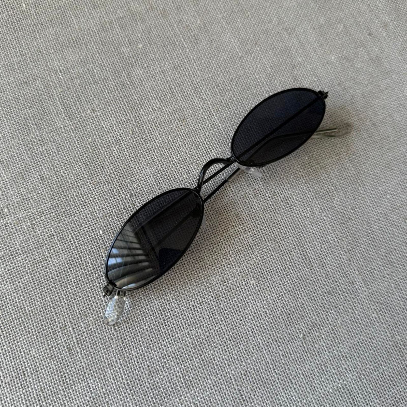Other Black frame oval glasses Size ONE SIZE - 6 Thumbnail