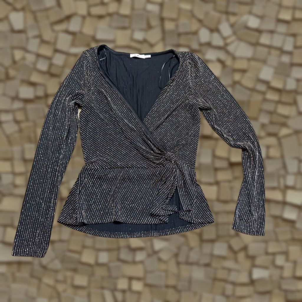 Vintage Mi Ami Blouse Women's Size Small Black Sparkly Gold Long Sleeve V-neck Wrap Shirt Size S / US 4 / IT 40 - 1 Thumbnail