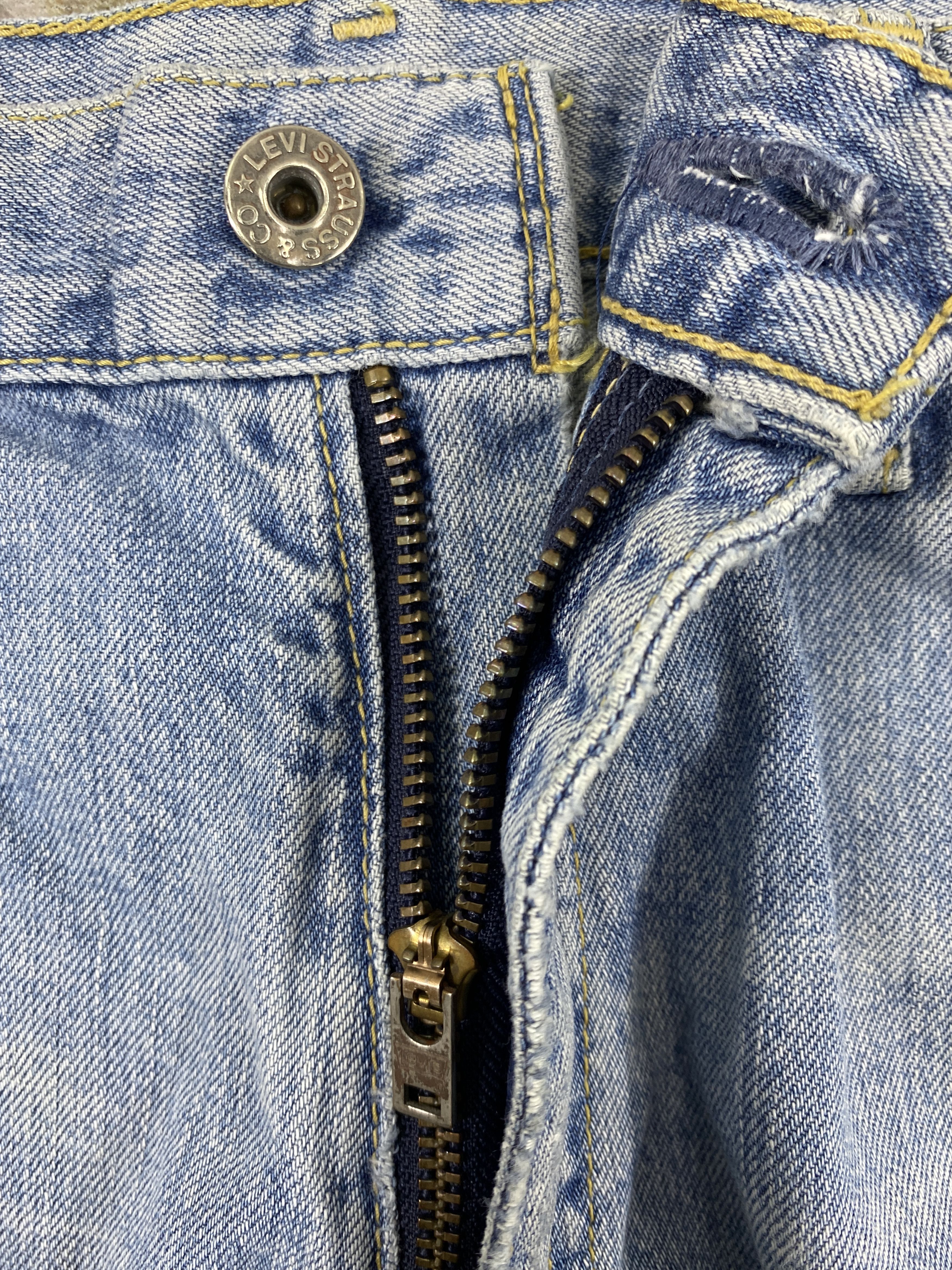 Levi's Light Blue Vintage Levi's 503 Jeans 33x30.5 - JN3664 Size US 33 - 6 Thumbnail