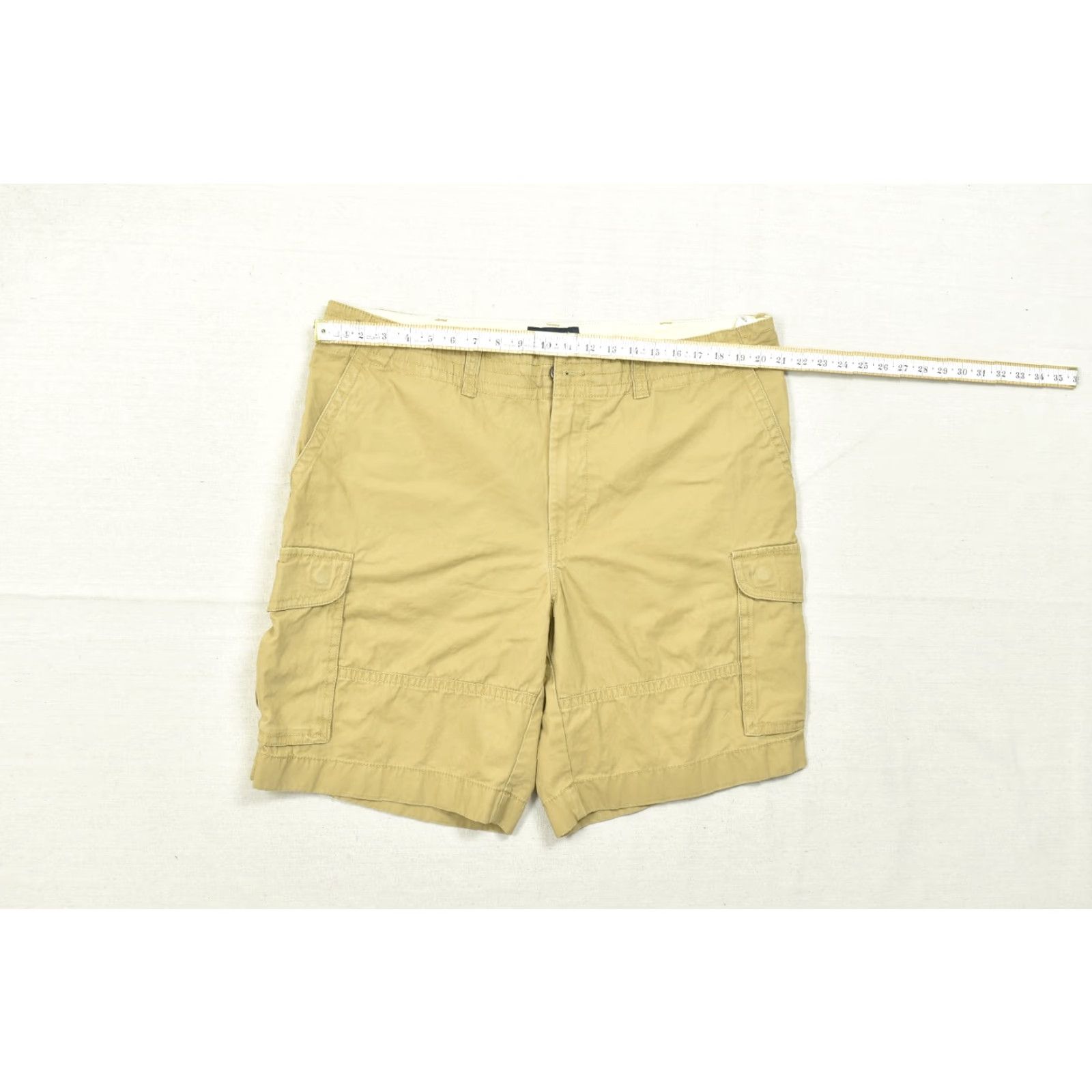 Tommy Hilfiger Tommy Hilfiger Cargo Shorts Men Size 40 Tan Beige Cotton Canvas Flat Front Pockets Casual Summer 90s Vintage Not N/A Size US 40 / EU 56 - 3 Thumbnail