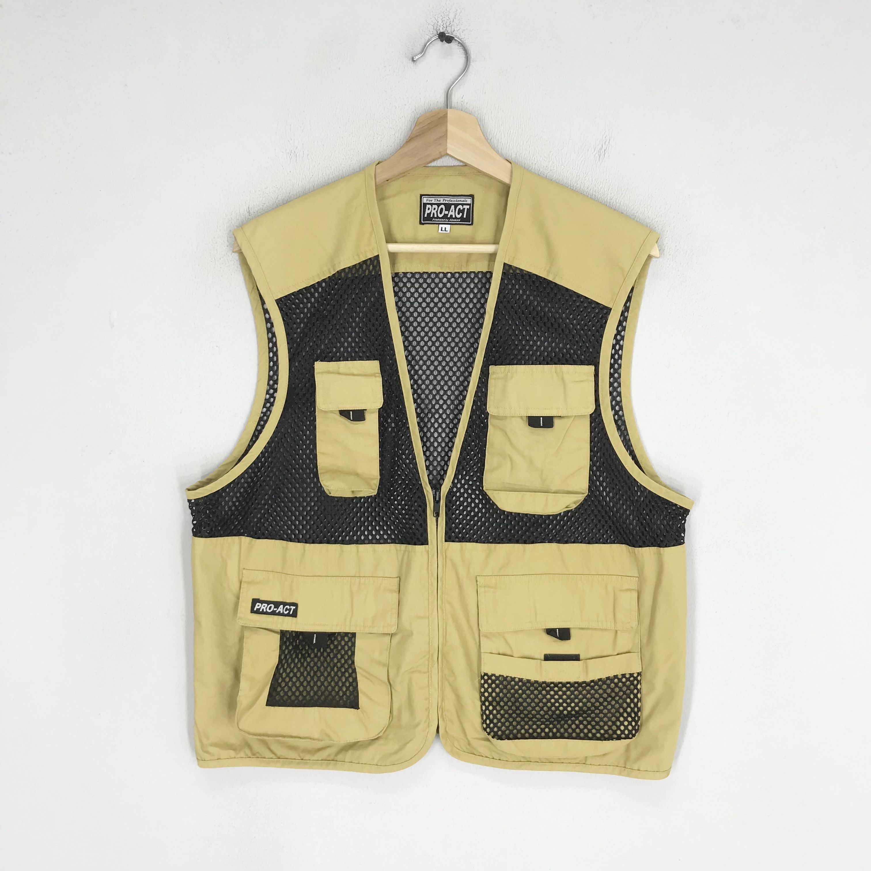Japanese Brand Vintage 90's Pro Act Japan Cargo Vest Utility Mest Jacket Size US M / EU 48-50 / 2 - 1 Thumbnail
