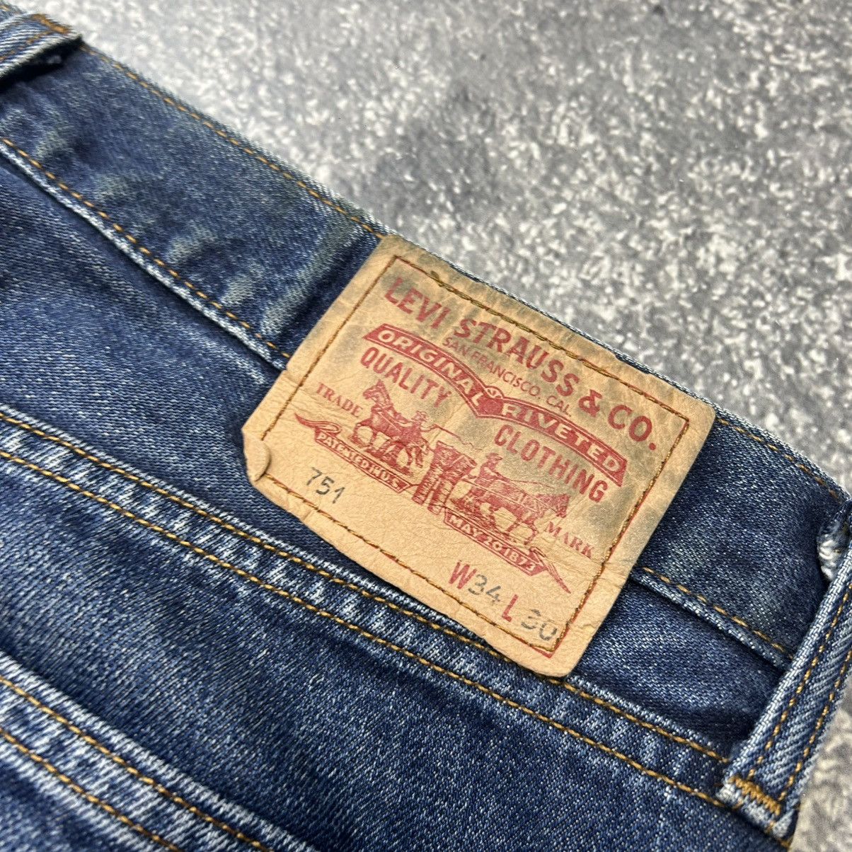 Levi's Vintage Clothing Vintage Levis 751 Baggy Blue Denim Streetwear jeans Size US 34 / EU 50 - 5 Thumbnail