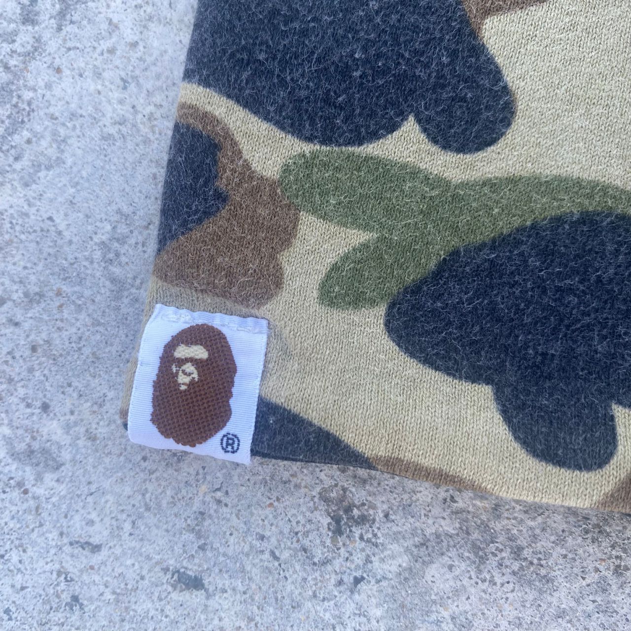 Bape Vintage Bathing Ape Camo Riversible Tshirt Size US M / EU 48-50 / 2 - 15 Thumbnail