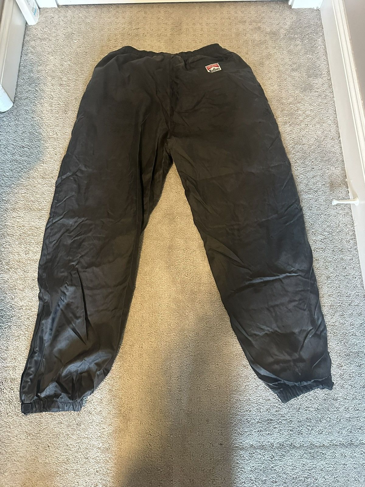 Marlboro Marlboro Fleece line Windbreaker Pants- Hole in Knee Size US 36 / EU 52 - 4 Thumbnail