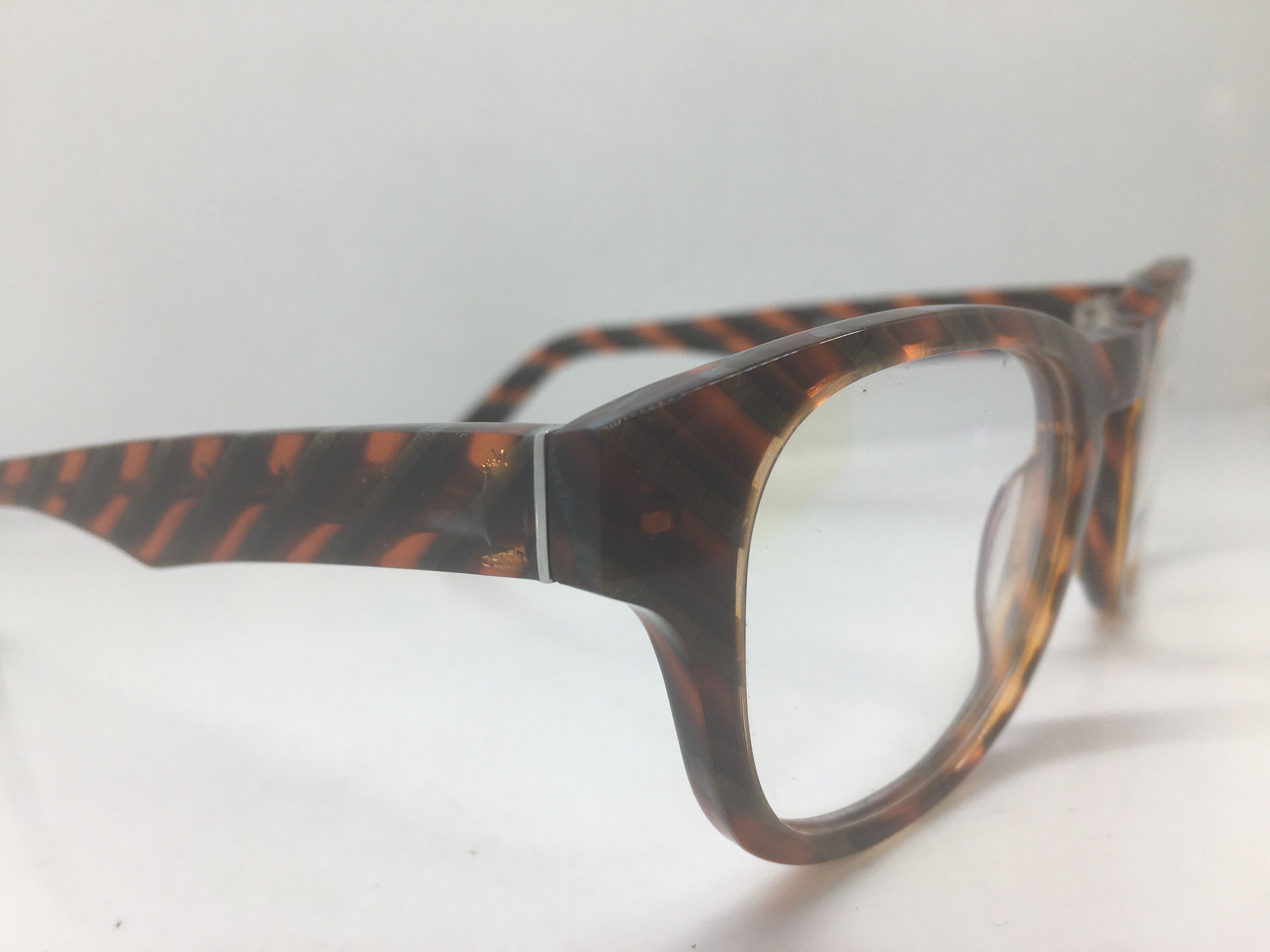 Other EYECRAFT Red Brown Key Hole Eyeglasses Frame Size ONE SIZE - 2 Thumbnail