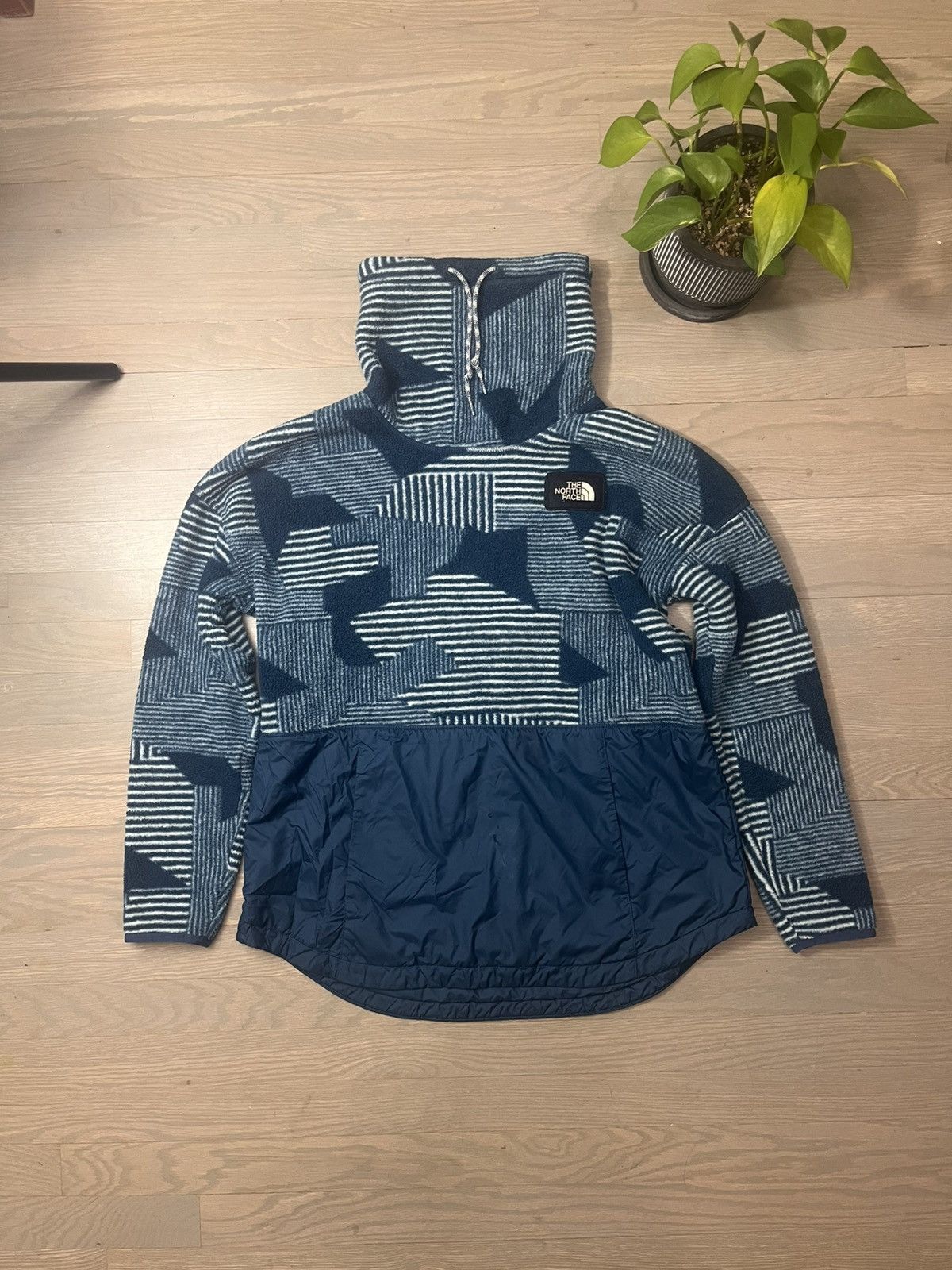 The North Face North Face Neck Scarf Bomber Size L / US 10 / IT 46 - 1 Thumbnail