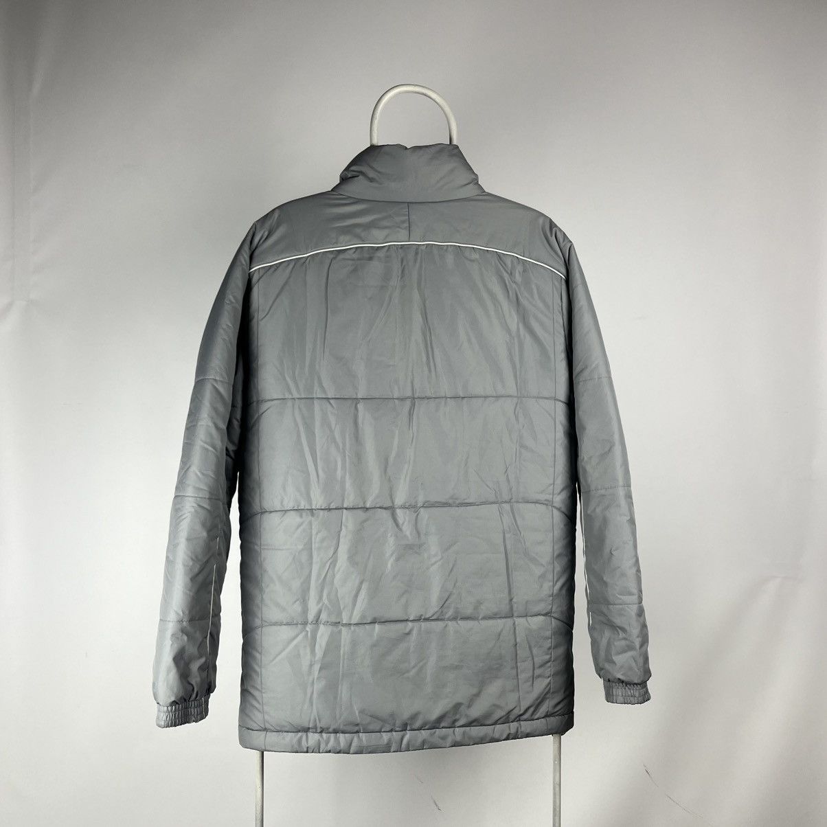 Nike Nike puffer light jacket size Medium Size US M / EU 48-50 / 2 - 2 Thumbnail