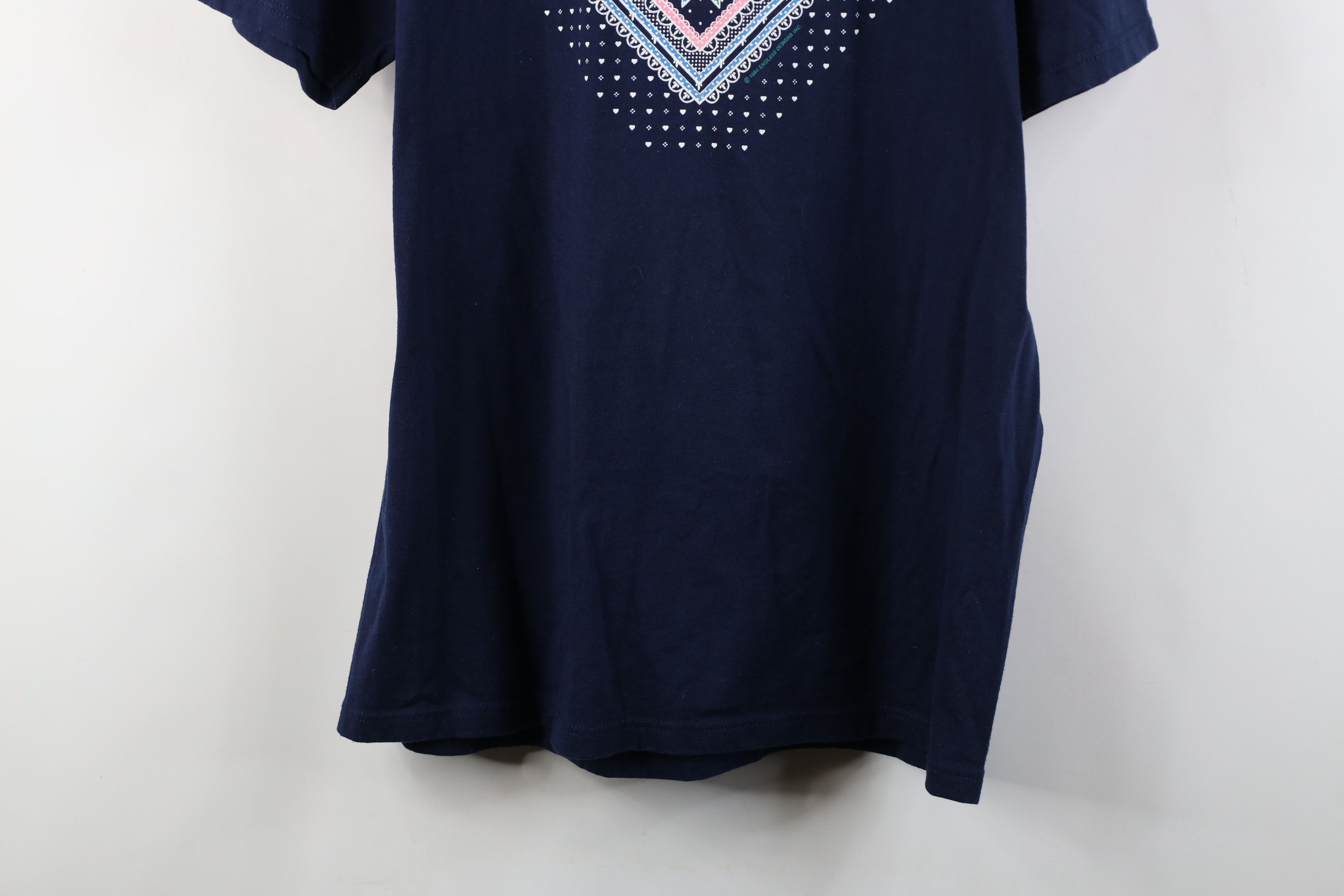 Vintage Vintage 90s Streetwear Quilt Heart Collared T-Shirt USA Size L / US 10 / IT 46 - 3 Thumbnail