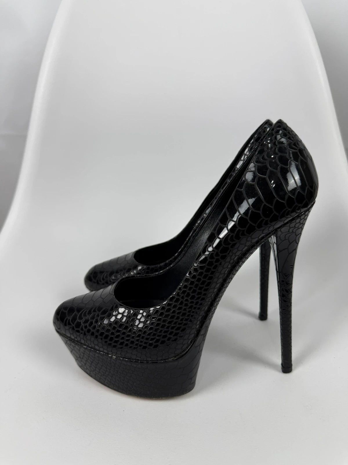Casadei Casadei Embossed Platform Heels size 36 Size US 6 / IT 36 - 3 Thumbnail