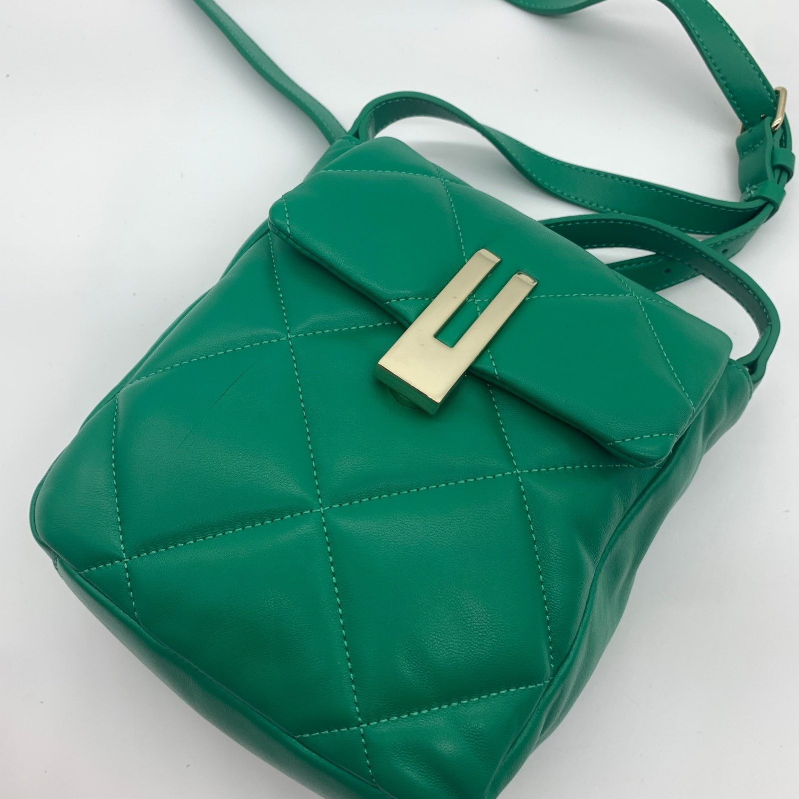 Vince Camuto Vince Camuto Womens Purse Quilted Leather Crossbody Size ONE SIZE - 12 Thumbnail