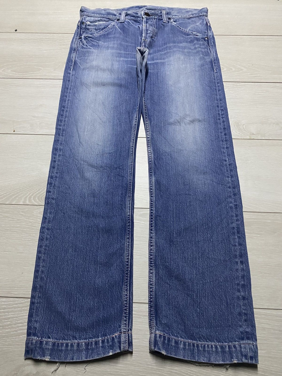 Vintage Japanese Brand Faded Wash Distressed Slim Straight