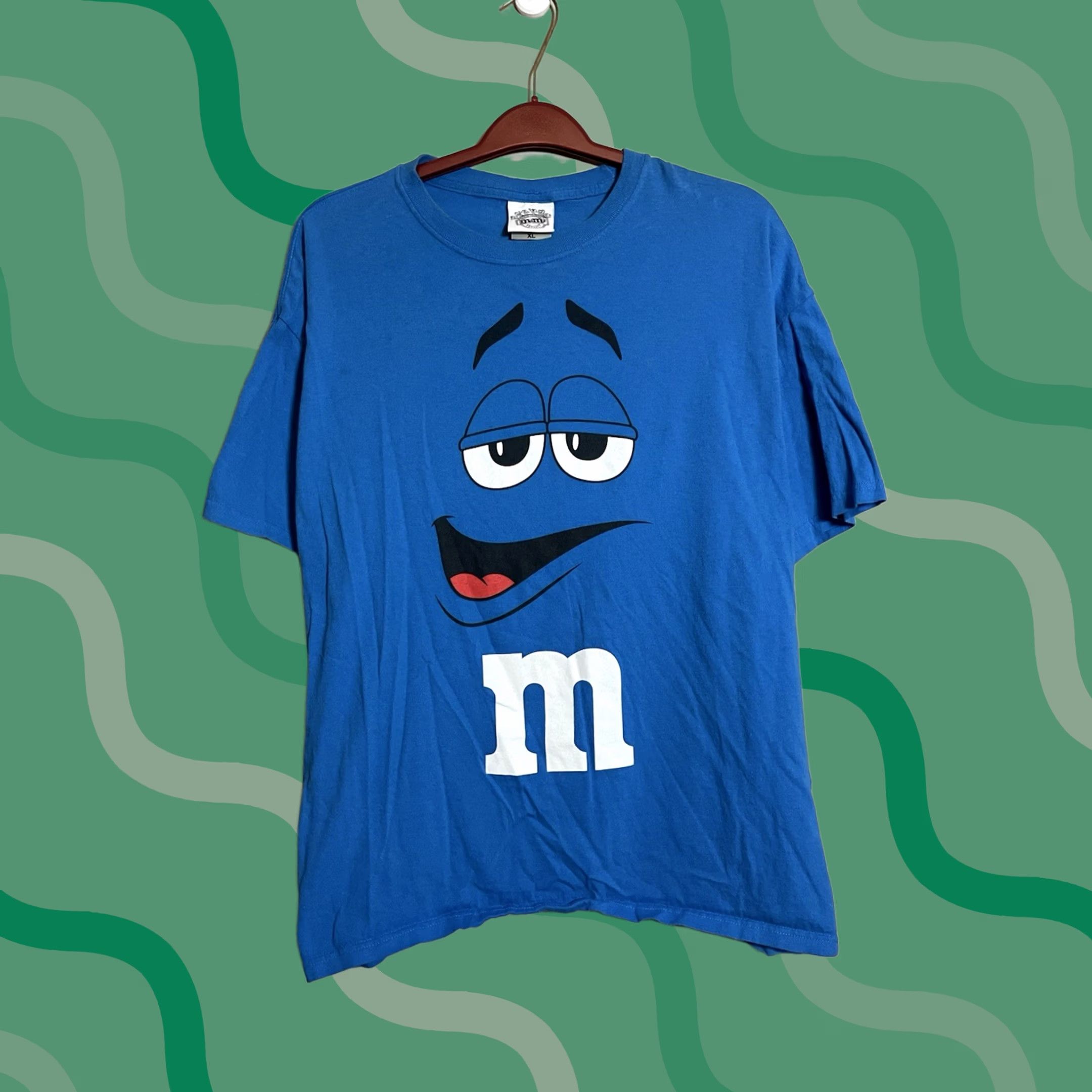 CHOCOOLATE VINTAGE M&M's T-Shirt XL Blue Graphic Tee Men Regular Candy Logo USA - 200 characters limit reached Size US XL / EU 56 / 4 - 1 Thumbnail