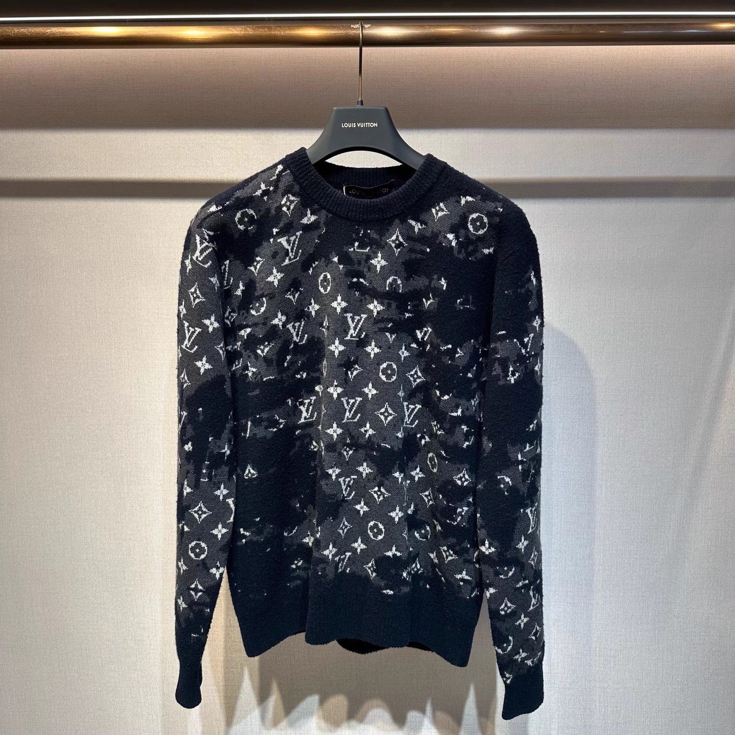 Louis Vuitton LV Monogram All Over Tapestry Sweater S New Size US S / EU 44-46 / 1 - 1 Thumbnail