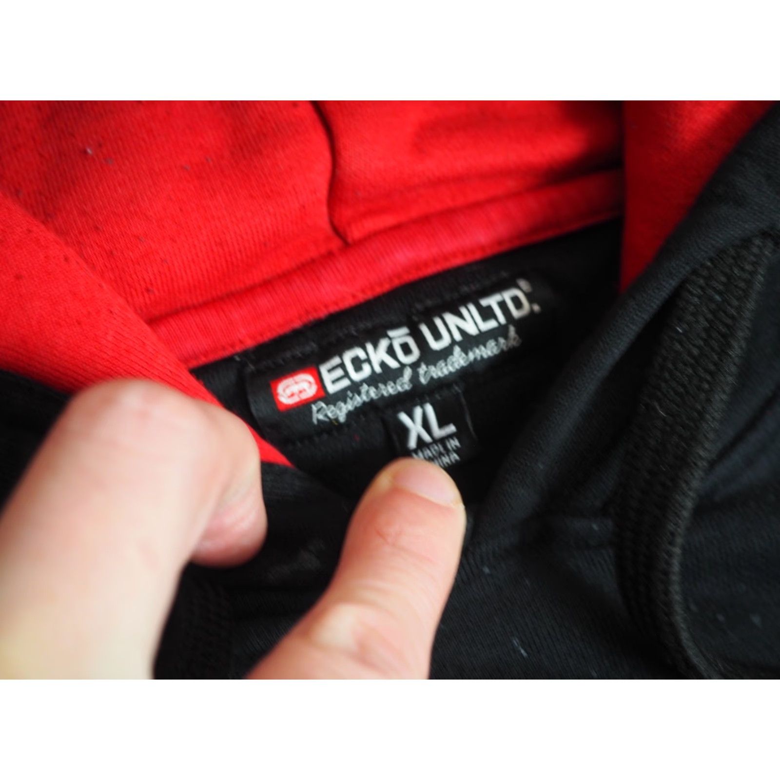 Ecko Unltd. VINTAGE Ecko Unltd Hooded Hoodie Sweatshirt XL Black Grunge Logo Crew Neck Long Sleeve Pullover Mens/Adult Pattern: Graphic Print Size US XL / EU 56 / 4 - 6 Thumbnail