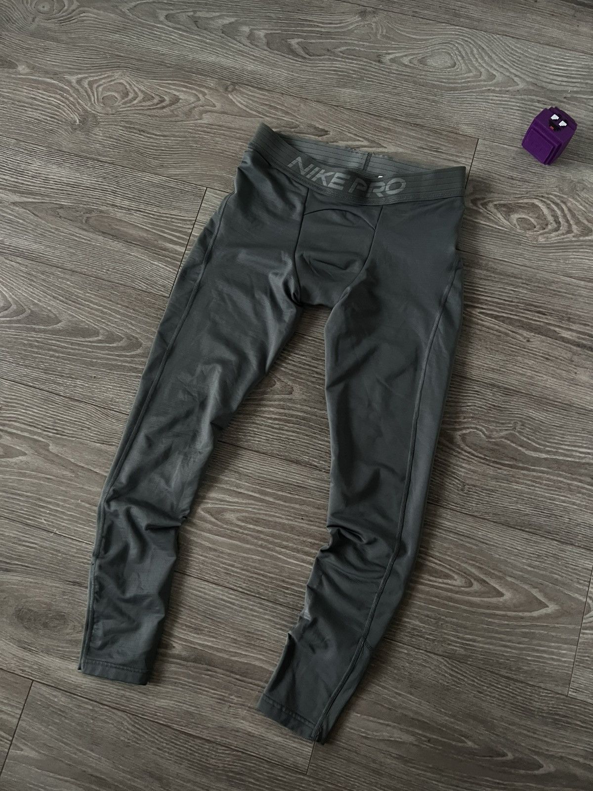 Nike ‼️Nike Pro Combat Dri-Fit Training Spandex Tights Pants‼️ Size US 32 / EU 48 - 2 Thumbnail