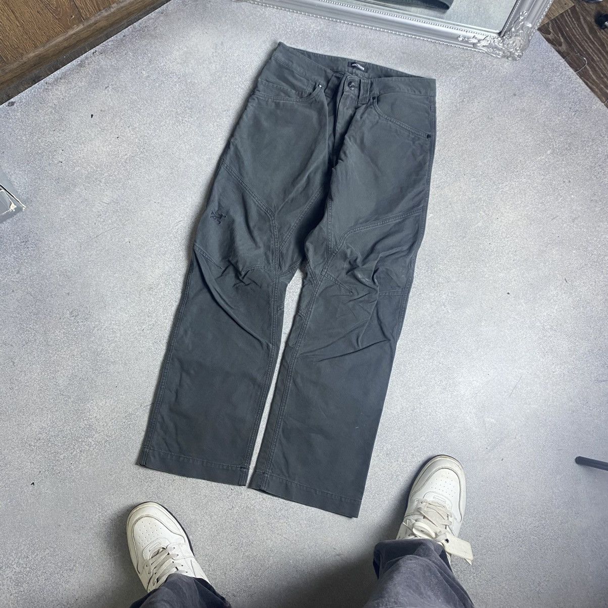 Arc'teryx Vintage arcteryx pants Size US 30 / EU 46 - 1 Thumbnail