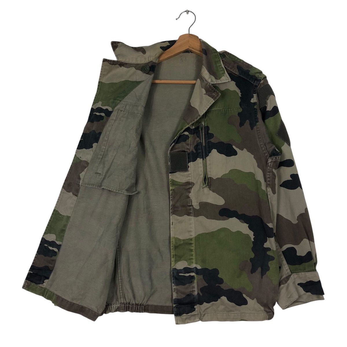 Japanese Brand 📌Vintage Biker Military Camouflage Multi Pocket Cargo Size US S / EU 44-46 / 1 - 12 Thumbnail