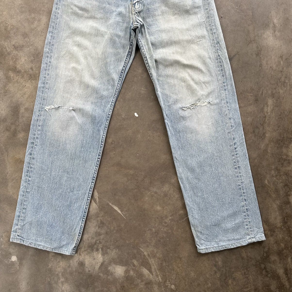 Japanese Brand Vintage Levi’s 503 Faded Distressed Faded Denim Jean Pant Size US 34 / EU 50 - 2 Thumbnail