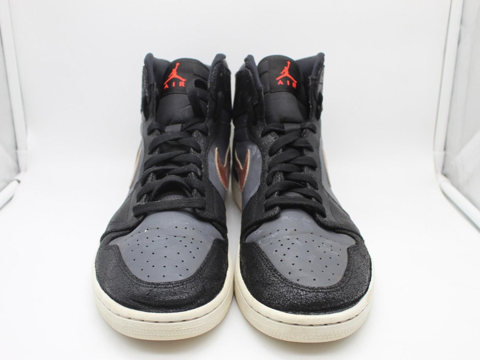 Jordan Brand Jordan 1 Retro High Bronze Medal 332550-016 Men’s Size 12 Size US 12 / EU 45 - 3 Thumbnail