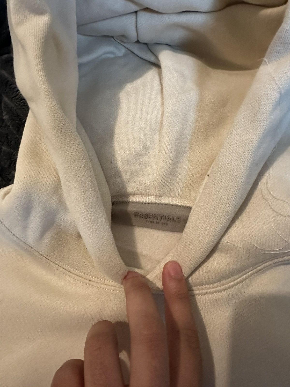 Essentials × Fear of God Essentials Relaxed Fit Hoodie - Eggshell Size US M / EU 48-50 / 2 - 3 Thumbnail