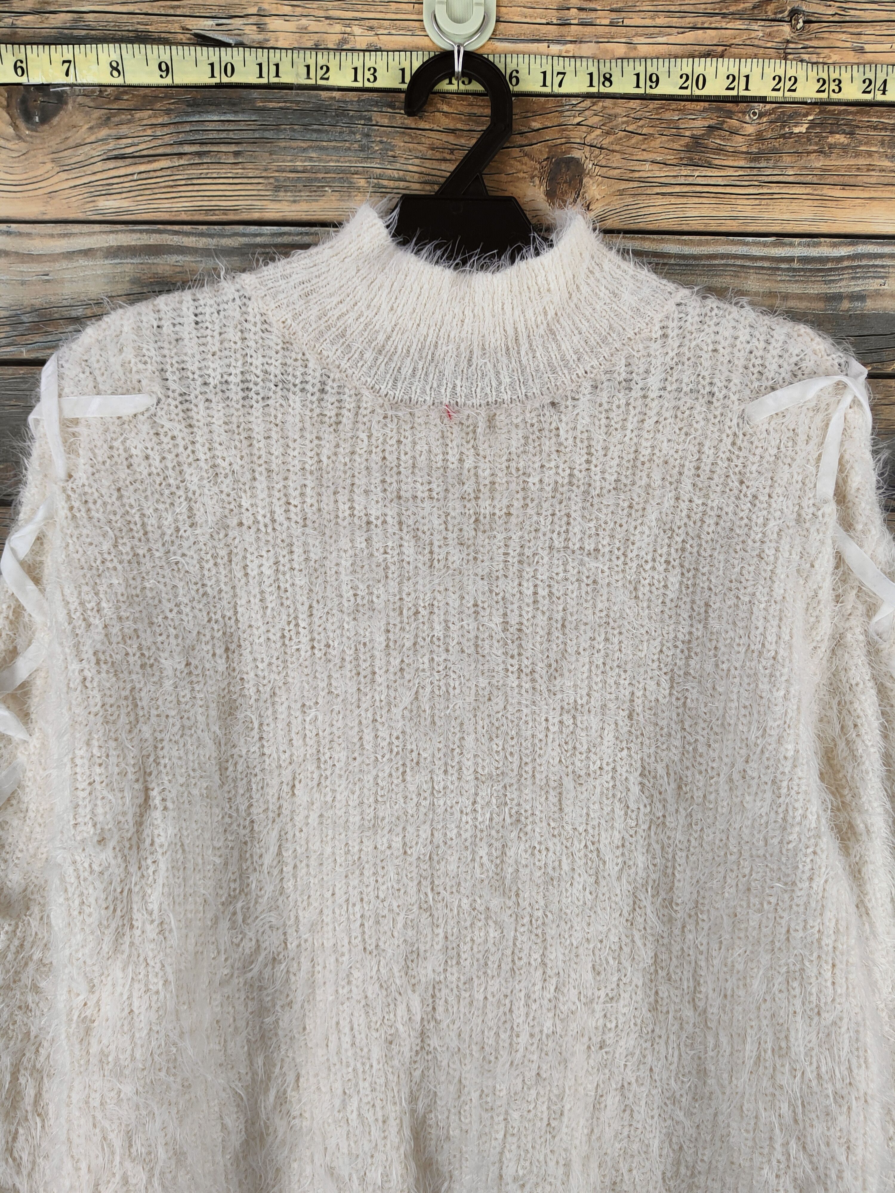 Japanese Brand DL Ingni Cream Fur Mohair Knitwear #46-548 Size M / US 6-8 / IT 42-44 - 2 Thumbnail